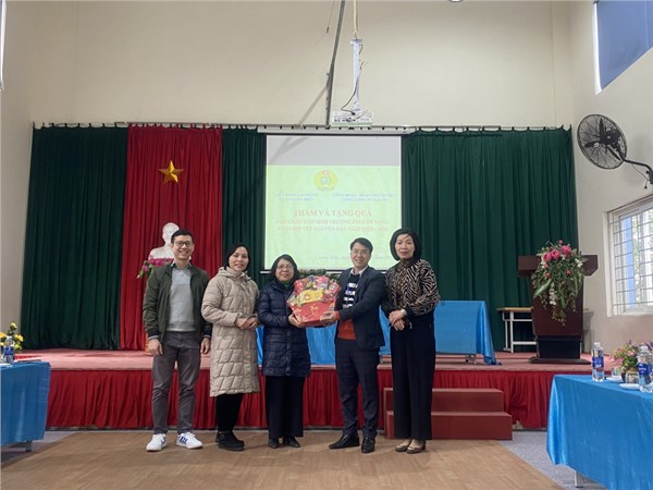 z51168901240736275aca728357927af5e83541de024be_291202421.jpgĐ